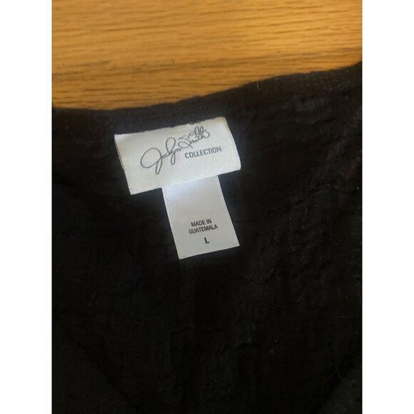 Jaclyn Smith Collection women's Black Textured V-Neck Short Sleeve Top Large - Picture 4 of 8